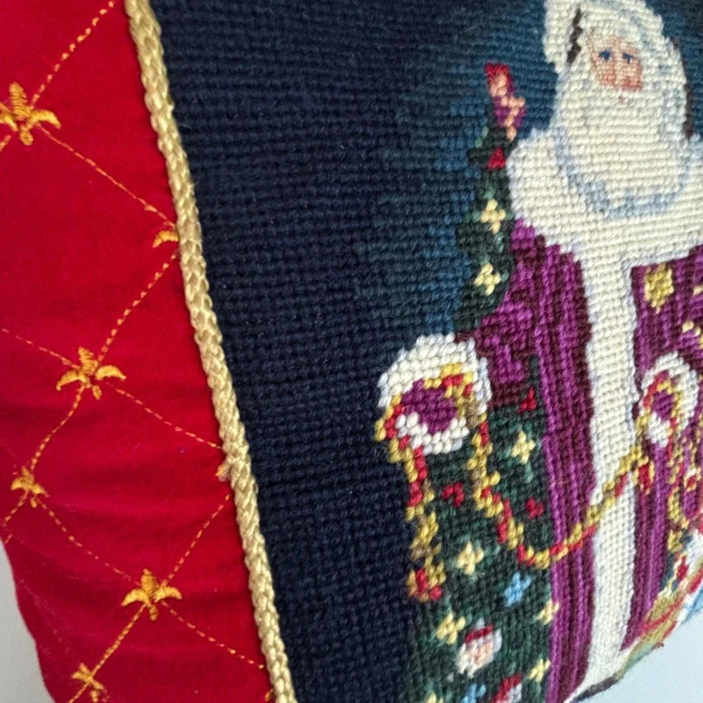 Vtg Needlepoint Pillow Santa Claus Christmas‎ Velvet Wool Tassle Fleur de Lis
